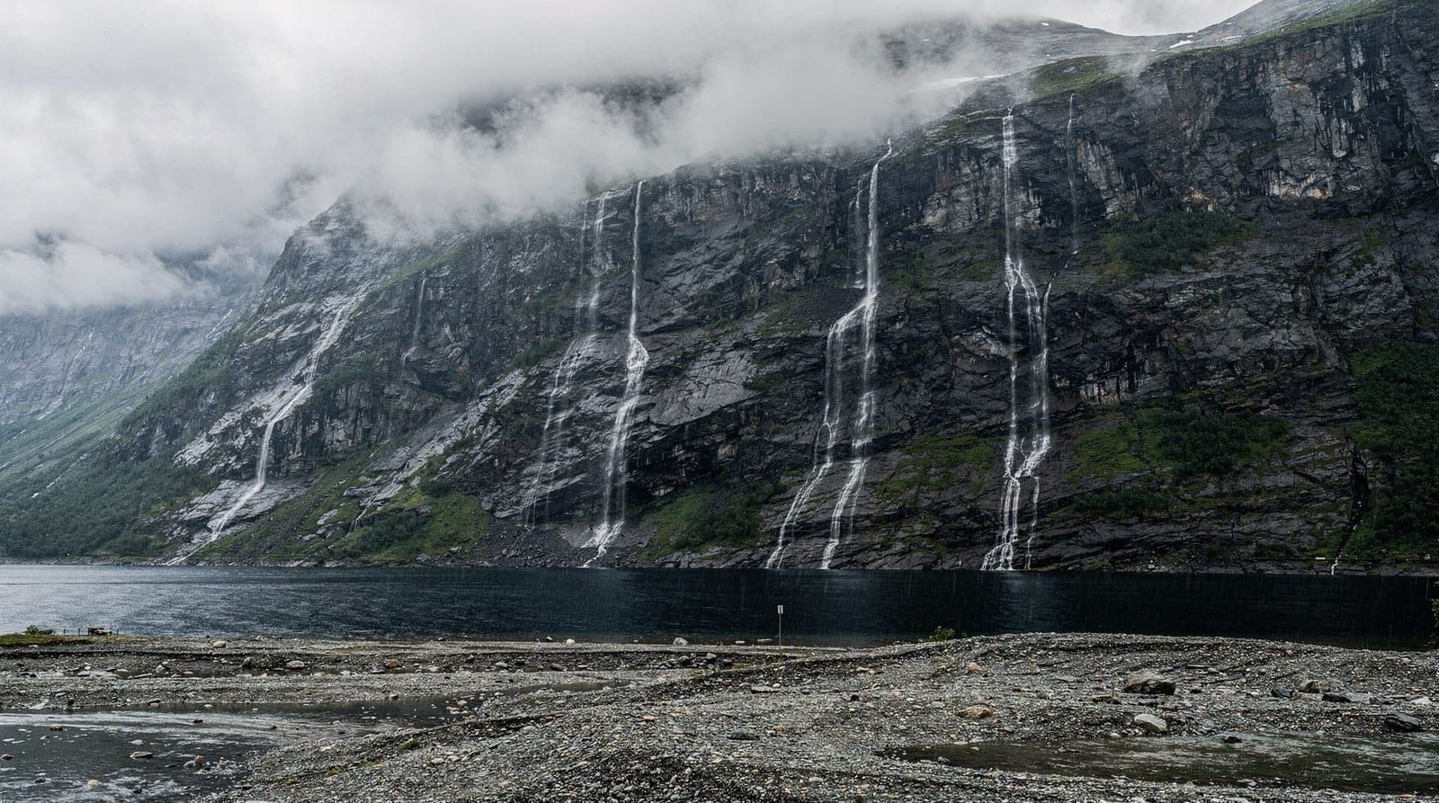 Milford Sound à chuva: porque é o melhor dia, não o pior