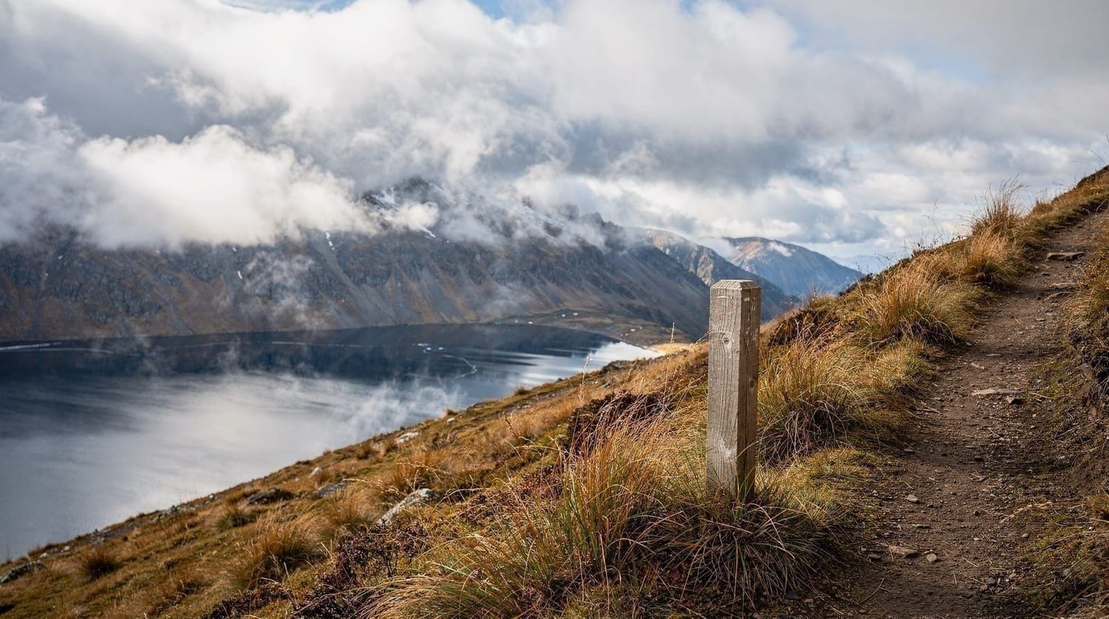 Caminhadas de um dia em Fiordland: de Key Summit a Gertrude Saddle