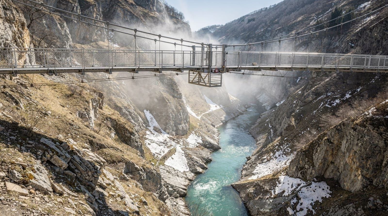 Nevis vs Kawarau vs the Ledge: qual bungy jump de Queenstown escolher